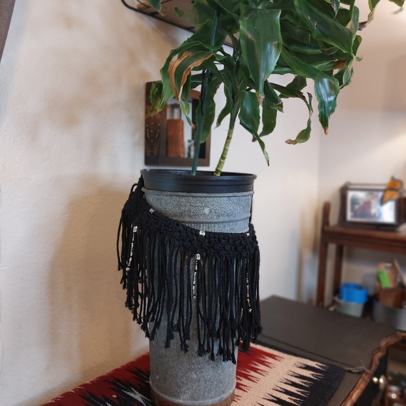 Macrame Plant Skirt - Picture 3 of 5